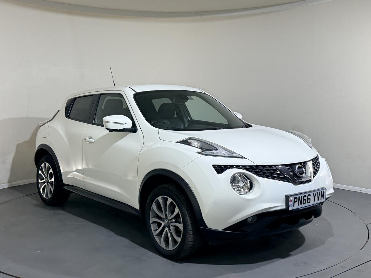 Nissan Juke 1.6 Tekna 5dr Automatic Petrol