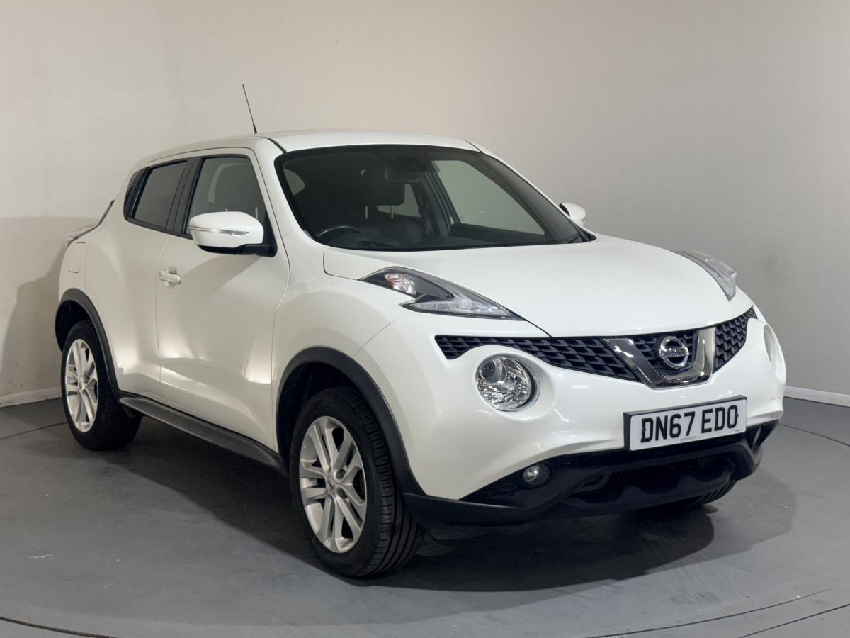 Nissan Juke 1.6 N-Connecta 5dr Automatic Petrol